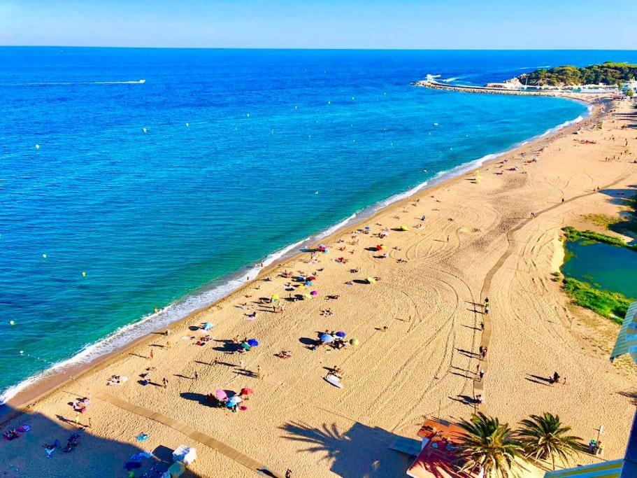 Sunrise Beach Palace Studio Кастел Пладжа де Аро Екстериор снимка